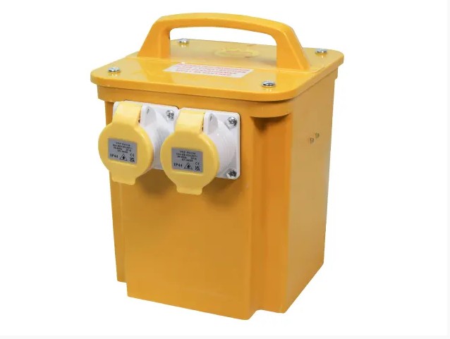 Faithfull Transformer 3.3kVA Dual Socket